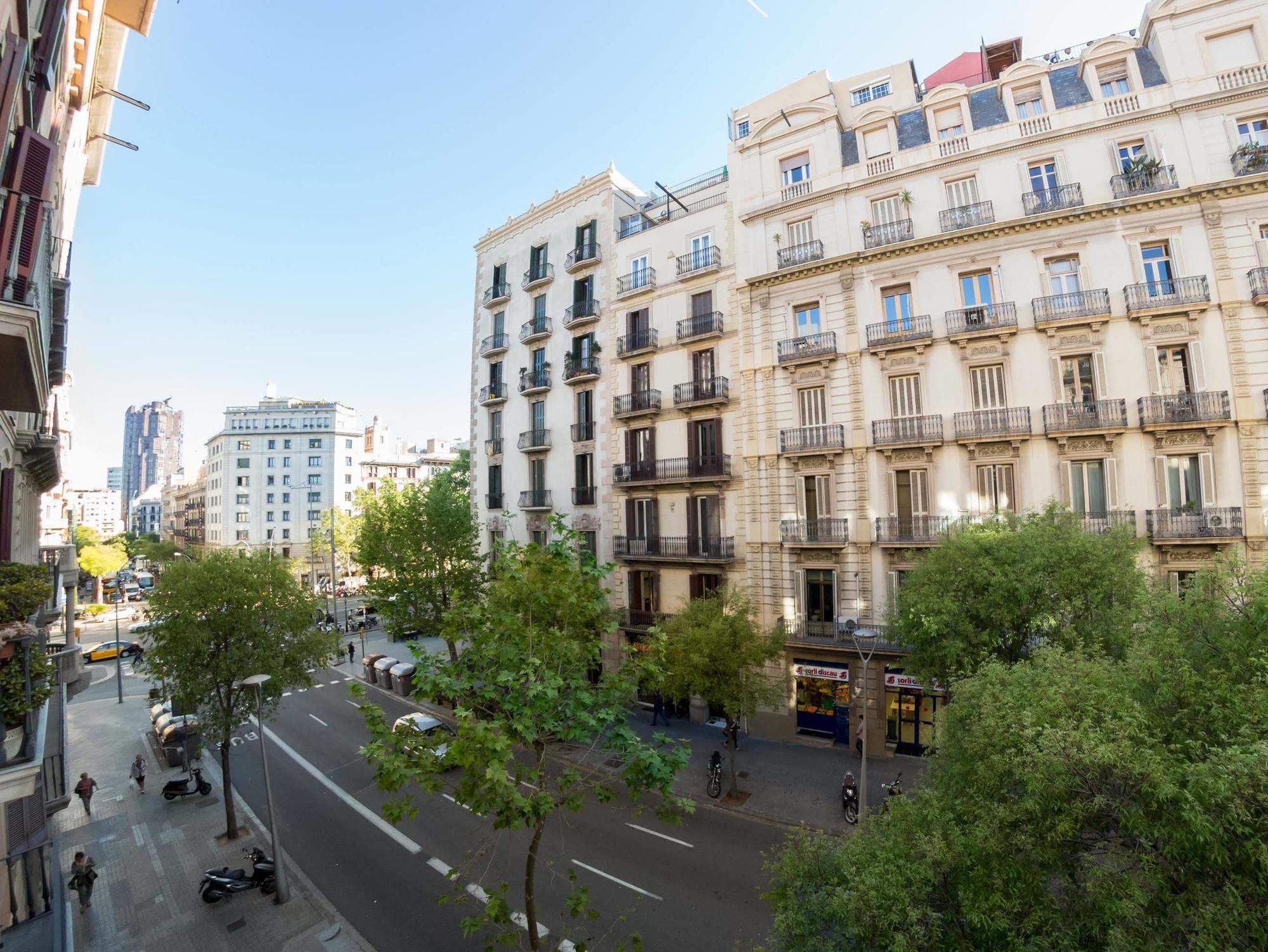 Sant Jordi Alberg Barcelona Exterior photo